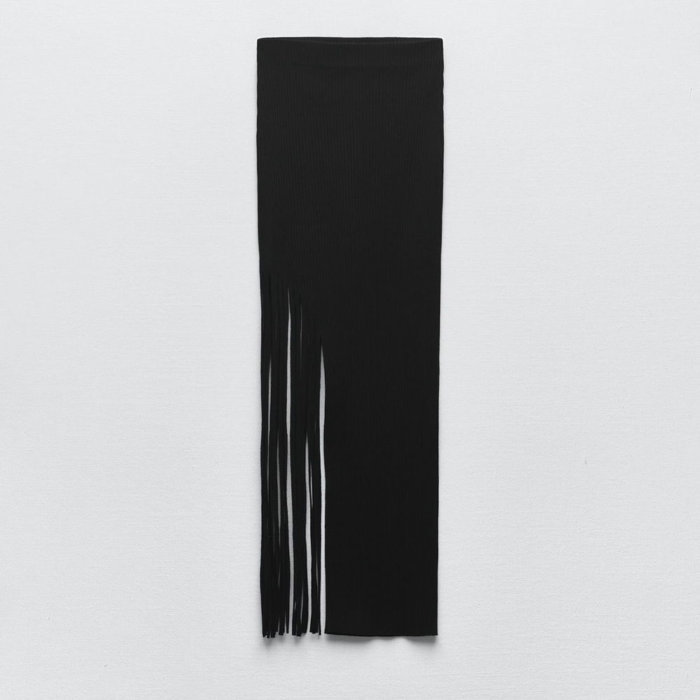 COPY - FRINGED RIBBED SKIRT